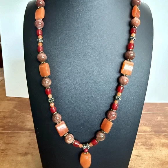 Bohemian Orange and Red Beaded Necklace - Picture 13 of 13